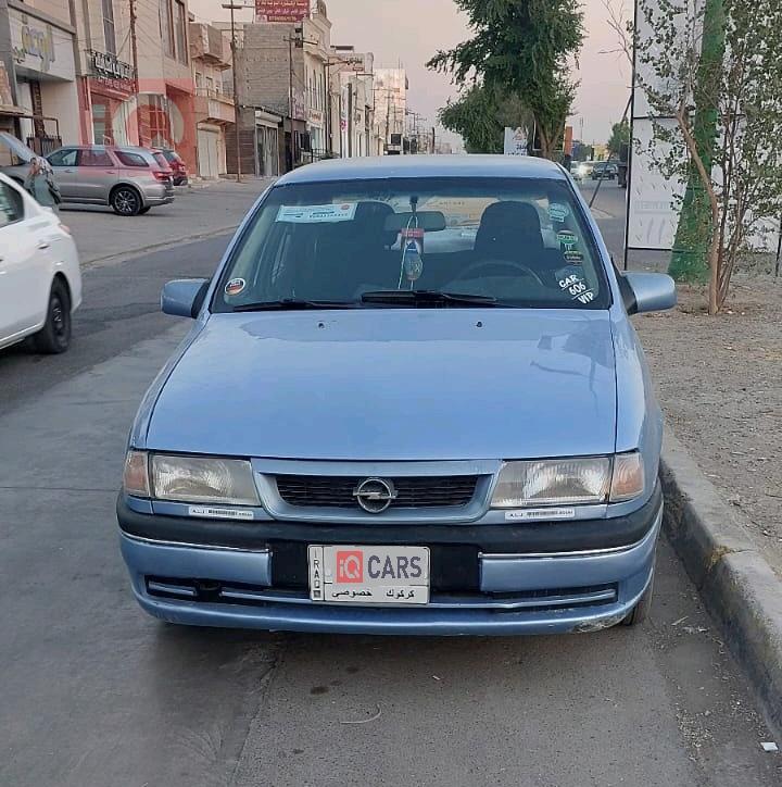 اوبل فيكترا